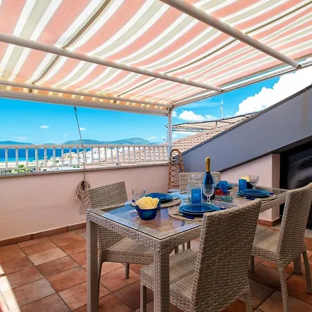Blue View Penthouse - Magnolia Holidays *