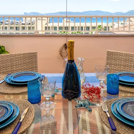 Blue View Penthouse - Magnolia Holidays 公寓 *